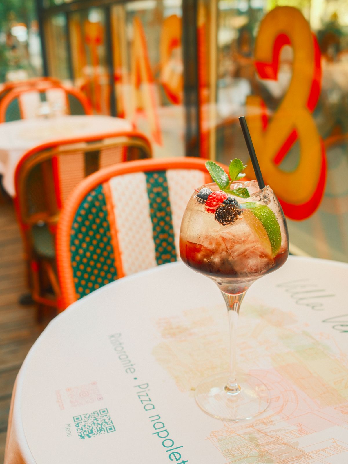 Spritz servi sur la terrasse de Villa Verdi